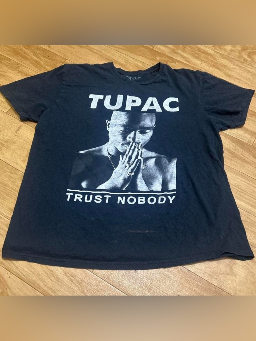Bravado Black Tupac "Trust Nobody" Graphic Tee